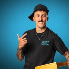 JULIAN BELLESE