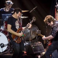 DOCUMENTAL DE DIVIDIDOS