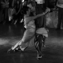 TIERRA QUERIDA, TANGO Y FOLKLORE