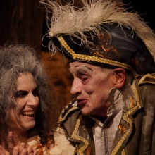 VOCES QUE EL VIENTO TRAE