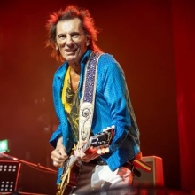 RONNIE WOOD