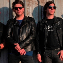 BULLDOG - ASPHIX - LUCHO AL ATAQUE