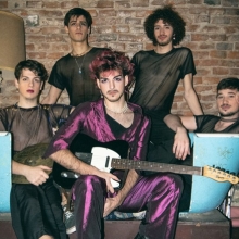 BIFES CON ENSALADA - ALYX