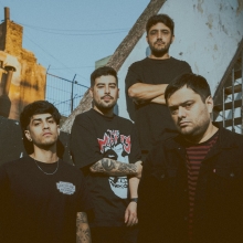 QUEBRADITOS - MENSAKA