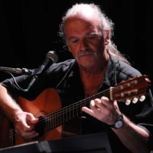 HOMENAJE A RAÚL CARNOTA